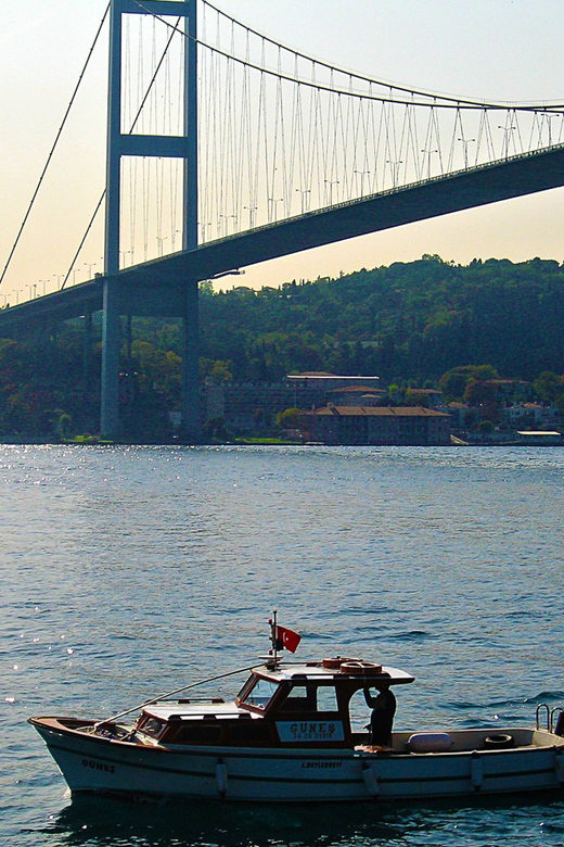 Istanbul: Princes Islands Walking Full-Day Tour - Golden Horn views: the payoff during and around the day’s transit