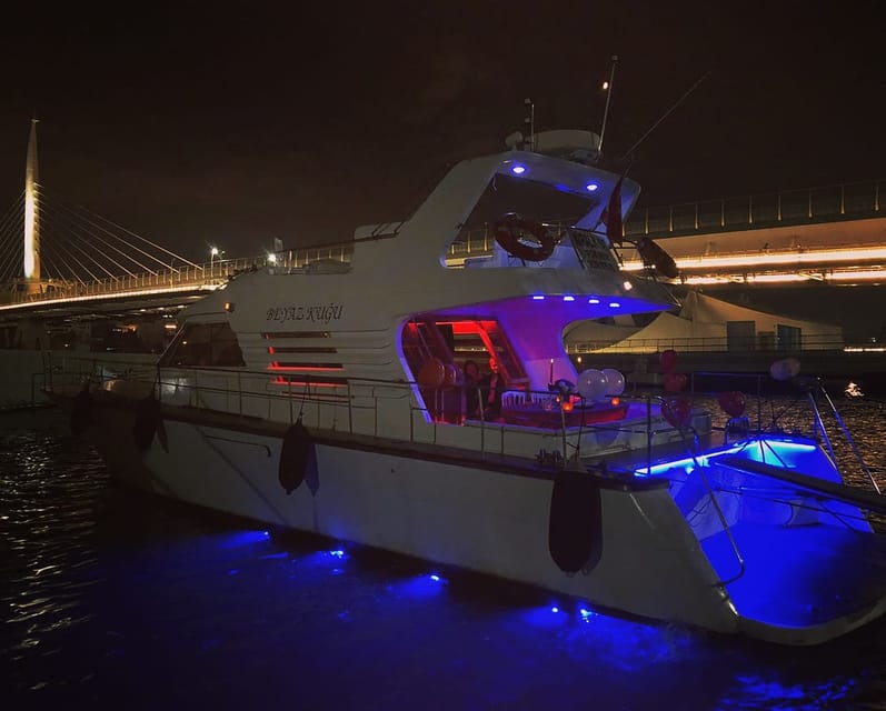 Istanbul: Private Bosphorus Strait Sightseeing Yacht Cruise - What You’ll Actually Do On the Sundeck (Besides Take Photos)