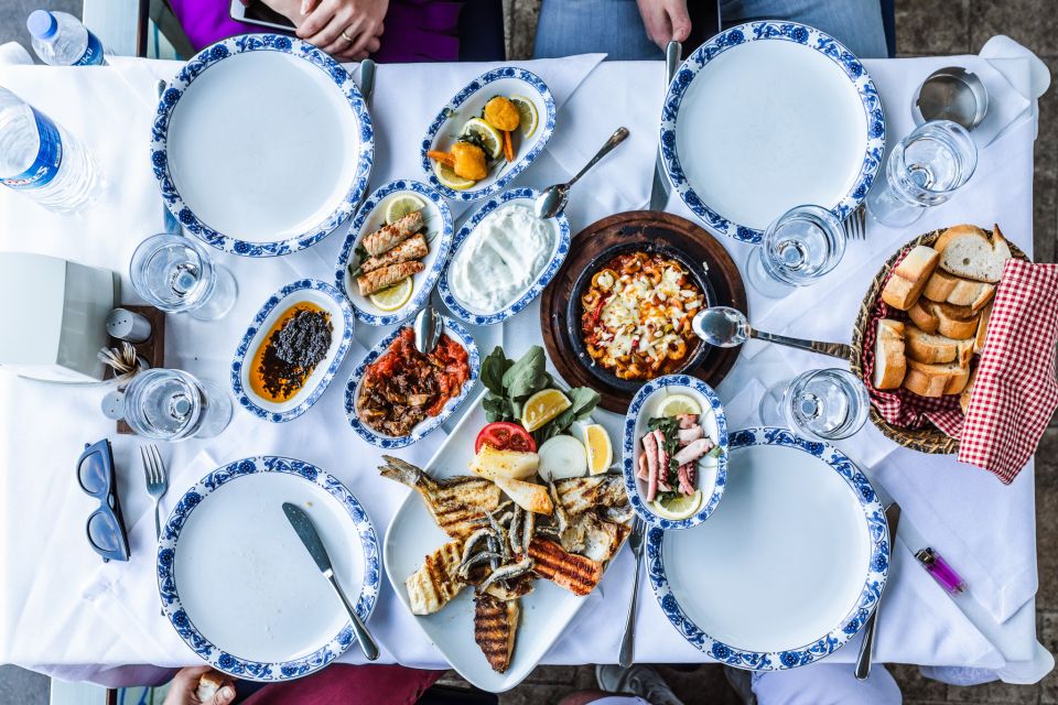 Istanbul: Private Custom Tour with a Local – Icons & Gems - A private Istanbul walking tour that doesn’t feel scripted