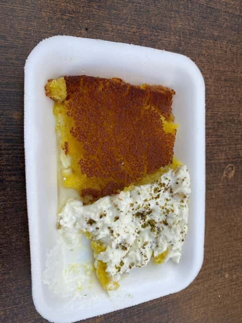 Istanbul: Private Food and City Tour with a Local Host - Çemberlitaş madrasa and Süleymaniye Mosque without museum fatigue
