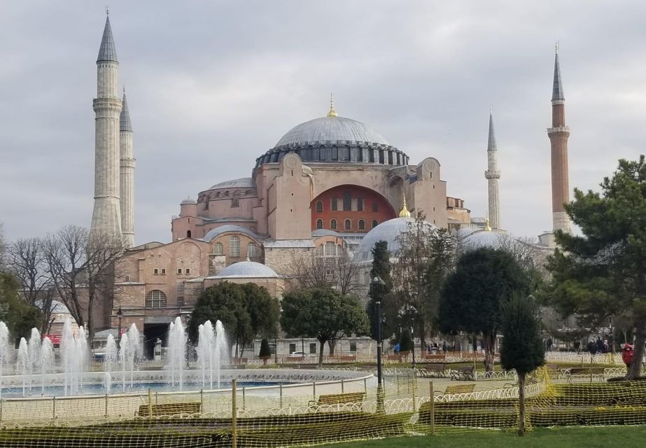Istanbul Private Full-Day Highlights Tour with Guide - A 7-hour Istanbul highlights run that makes sense
