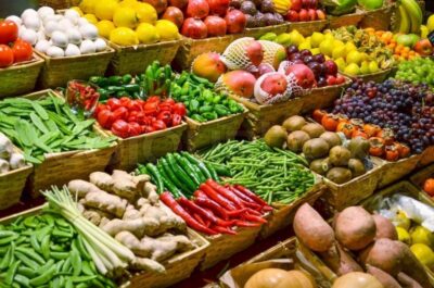 Istanbul: Private Local Food & Markets Experience - Eminönü to Kadıköy: the food route that saves you time