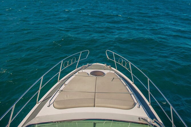 Istanbul Private Luxury Yacht on Bosphorus 14 mt 46feet - Çırağan Palace: the luxury-hotel version of Ottoman power