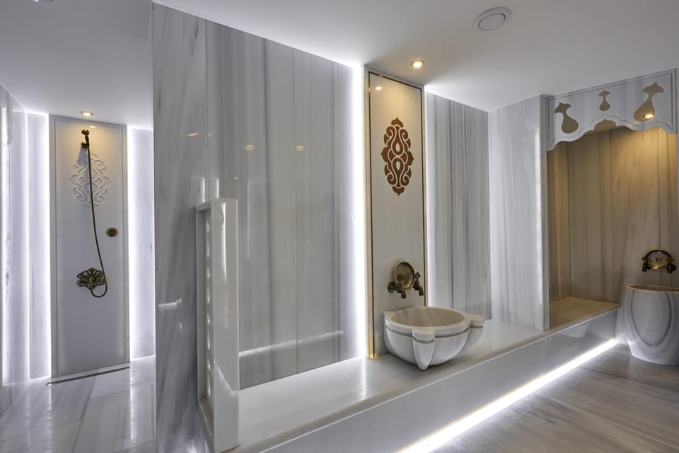 Istanbul: Private Turkish Bath, Spa, and Massage in Sisli - Location, Entry, and Getting There Without Stress