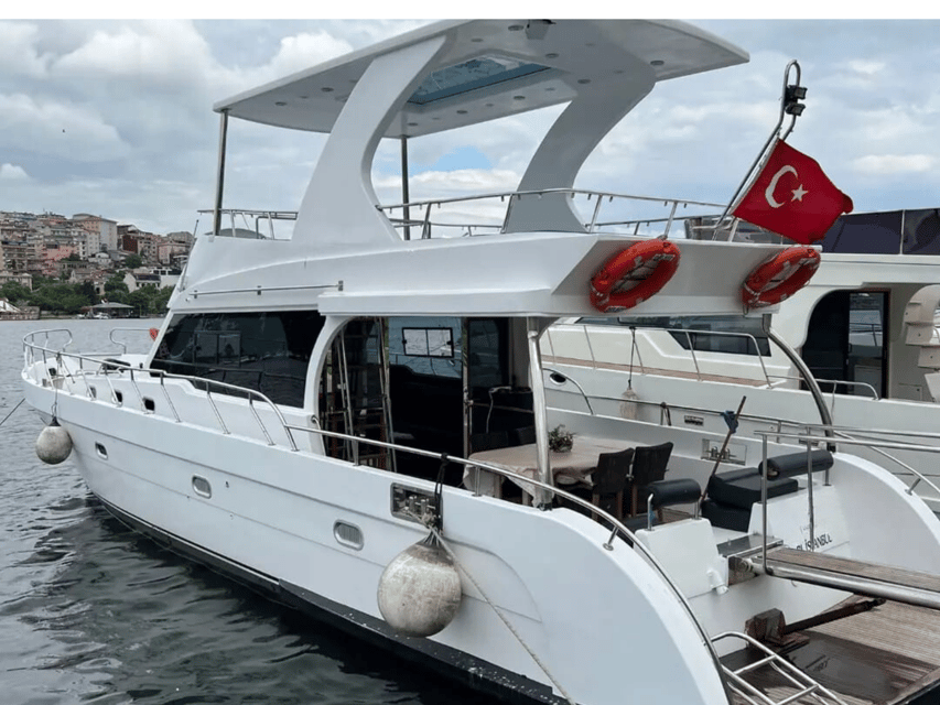 Istanbul: Private Yacht Organization on Bosphorus (14 Meter) - Photo Stops That Actually Help Your Photos