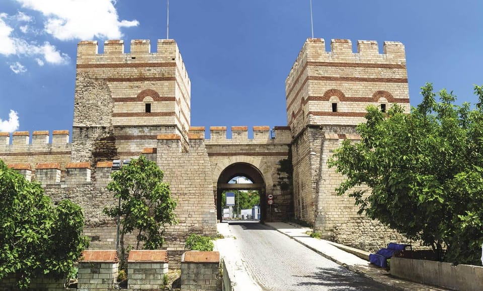Istanbul Revealed: Historic Pathways and Bosphorus Serenity - Key Points to Know Before You Go