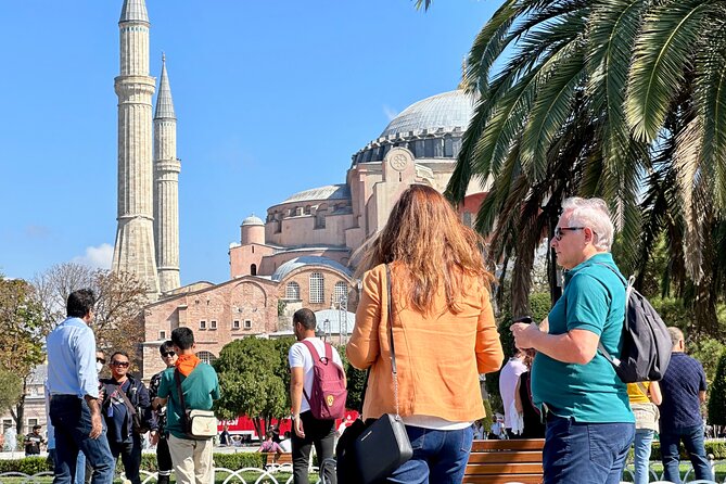 Istanbul Sightseeing Walking Tour - Caferağa Medrese and Sogukçeşme Sokak: Ottoman arts and real neighborhood texture