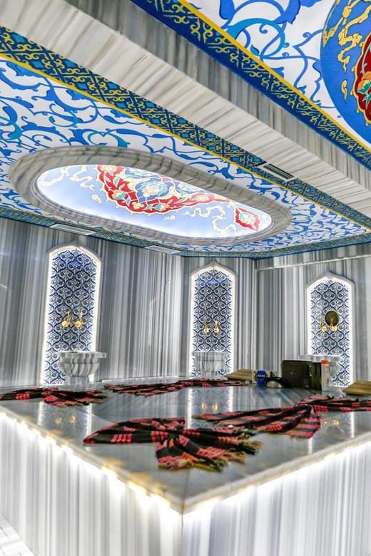 Istanbul Sultanahmet Turkish Bath Sultan Suleyman Bath - Steam-Room Reality Check: Tight Spaces and Timing