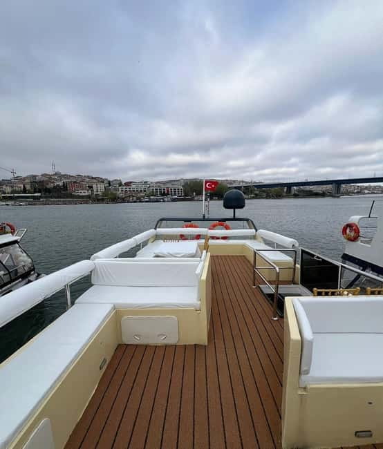 Istanbul: Sunset Bosphorus Yacht Cruise with A break on Asia - The 2-Hour Bosphorus Cruise: How the Timing Feels in Real Life