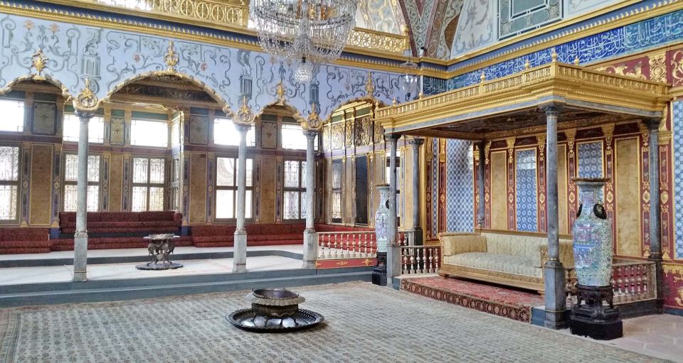 Istanbul: Topkapi Palace Guided Tour - Should you book the Istanbul Topkapi Palace guided tour?