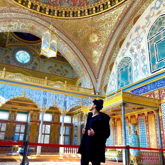 Istanbul: Topkapi Palace Guided Tour - Meeting at Marmara Üniversitesi and the headset rule that catches people