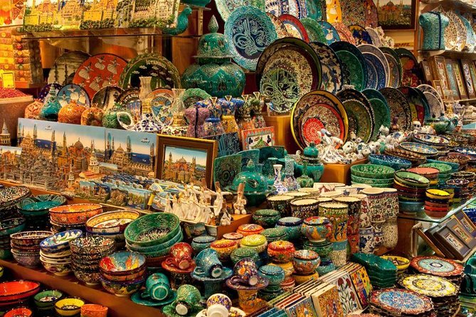 Istanbul Turkish Shopping Experience - Pickup, Transport, and Starting at the German Fountain