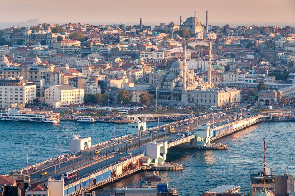Istanbul: Two Continents Evening Bus Tour with Commentary - A quick checklist before you go