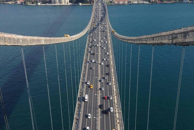 Istanbul Two Continents Tour with Lunch and Bosphorus Cruise - Key highlights at a glance