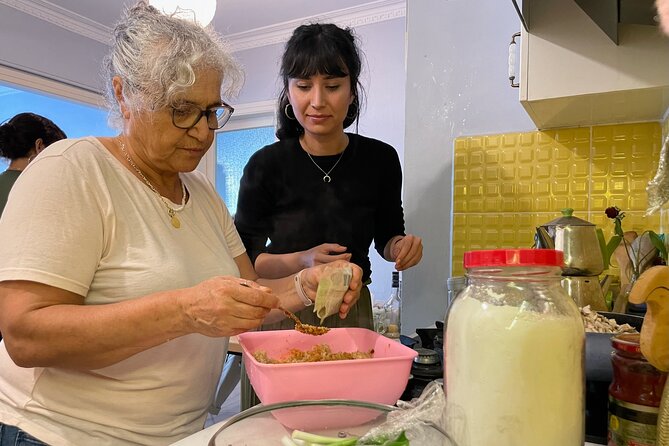Istanbul Vegan/Vegeterian Cooking Class with Locals at Home - Why this Istanbul vegan cooking class is more fun than a restaurant meal
