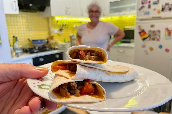 Istanbul Vegan/Vegeterian Cooking Class with Locals at Home - Tea, conversation, and leaving with more than recipes