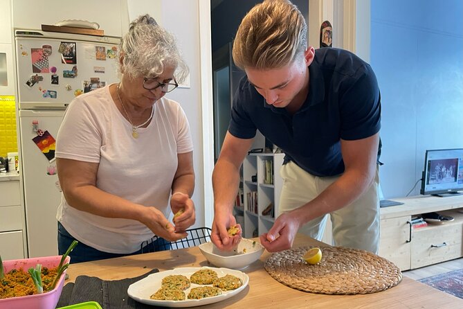 Istanbul Vegan/Vegeterian Cooking Class with Locals at Home - Vegan Turkish dishes you can repeat at home (without getting stuck)