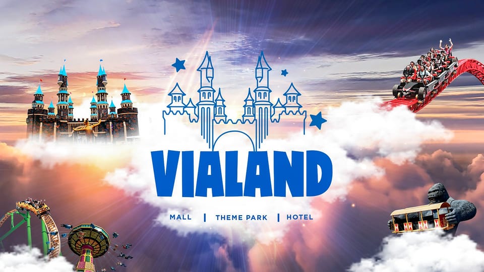 Istanbul: Vialand Theme Park Tickets with Package Options - Outdoor Concert Stage: The Festival-Style Finale