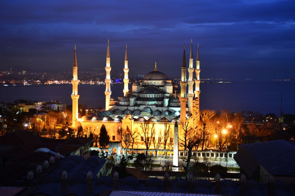 Istanbul Welcome Tour: Private Tour with a Local - Getting Around Like a Local: Walking With Options