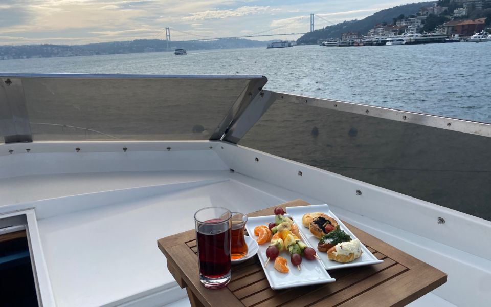 Istanbul:Golden Horn&Bosphorus Sunset Cruise on Luxury Yacht - Bebek, Under-Bridge Views, and Why This Route Feels Efficient