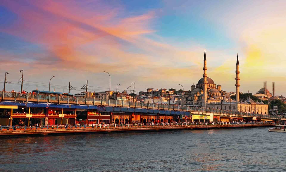 Istanbul:Private Layover Tour from Istanbul Airports&Hotels - Grand Bazaar and Spice Bazaar with 4,000 shops to see