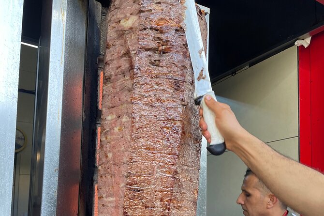 Kebab Crawl Istanbul - Why the tram to Aksaray (about 15 minutes) is part of the point