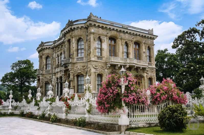 Kucuksu Pavilion Skip-the-Line Ticket with Audio Guide - Inside the Two-Storey Building: Reading Ottoman-Style Form