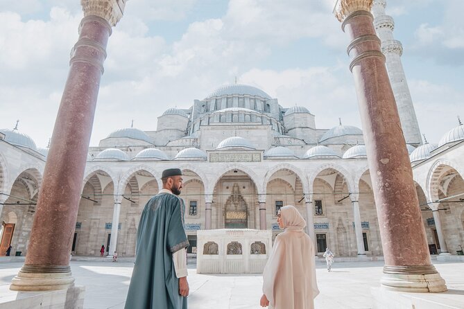 Love in Istanbul: Perfect Photo Moments at Iconic Locations - Price and logistics: is $240.30 per person worth it?