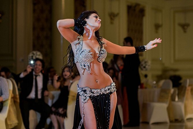 Luxury Bosphorus Dinner Cruise with Turkish Night Show - Your 3-course Turkish dinner: what’s included and what it means