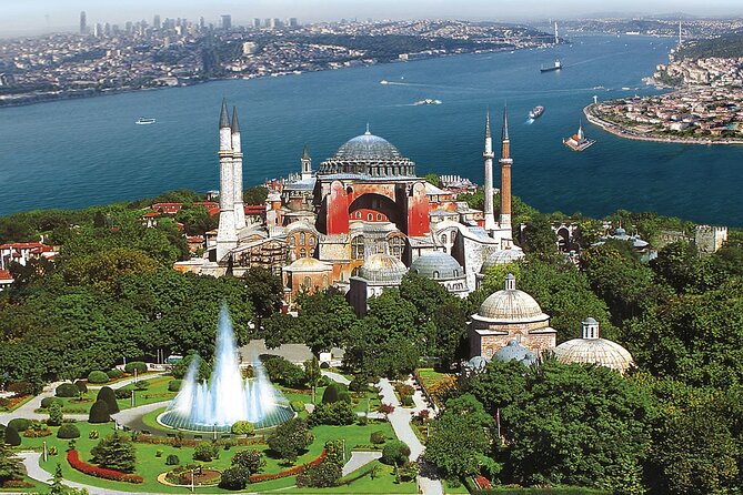 Majestic Istanbul: Walking Tour & Sunset Cruise on the Bosphorus - Key highlights to watch for