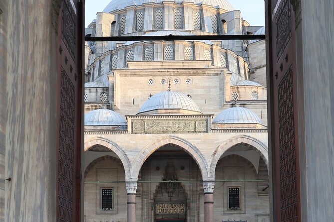 Multi 2 Days Private Guided Istanbul Iconic Landmarks City Tour - Transport, comfort, and how to get through Istanbul without getting wrecked