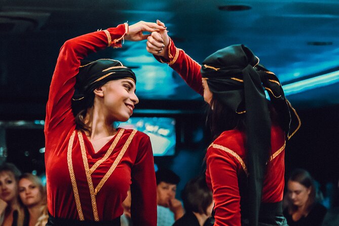 New Year's Party on the Bosphorus Dinner Cruise - What the Bosphorus cruise party actually includes