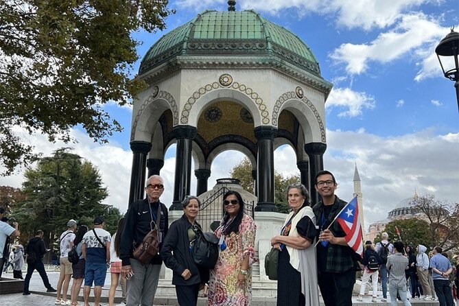 Old Istanbul Walking Tour - Stop 4: Sultan Abdul Hamid Tomb Story Time