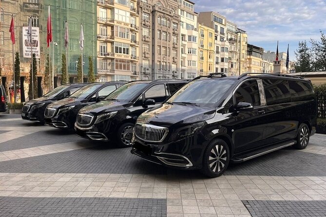 One Way Private Vip Transfer from Istanbul Airport to City Center - WhatsApp meet-and-greet workflow: how to prevent delays