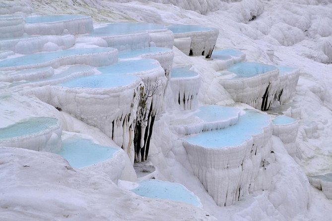 Pamukkale Tour from Istanbul - The 4:00 am Istanbul rhythm: is this a sprint or a vacation?