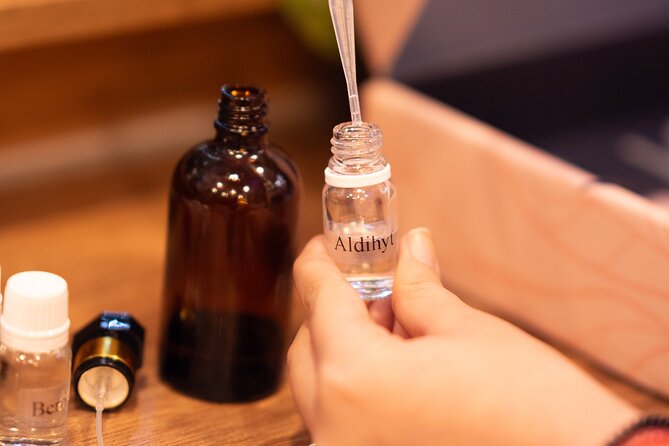 Perfume Workshop in Istanbul - What to watch for: scent strength and choice limits
