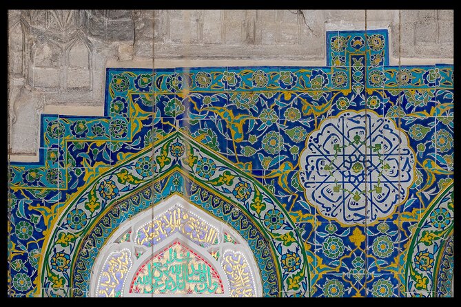 Photograph Istanbul - Üsküdar on the Asian side: traditional neighborhood life and big views