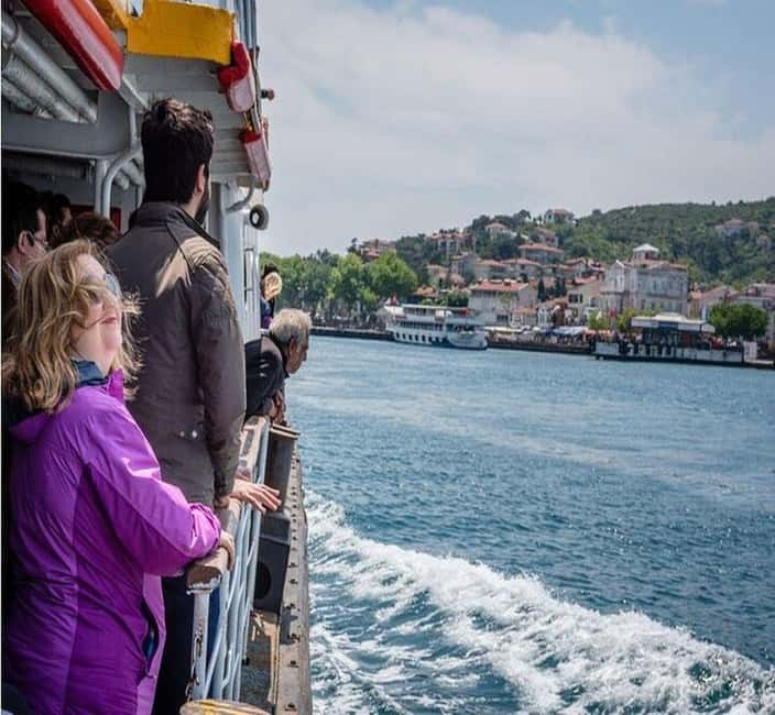 Princes Island Full Day Tour with Lunch - Arriving on Büyükada: Wooden Mansions and the Electric Car Tour