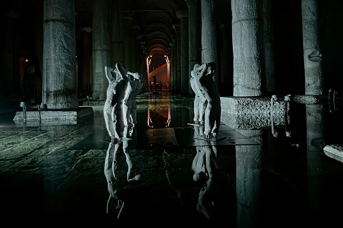 Private 5-6h: Topkapi + Hagia Sophia + Blue Mosque + Grand Bazaar - Blue Mosque: fast, focused, and free to enter