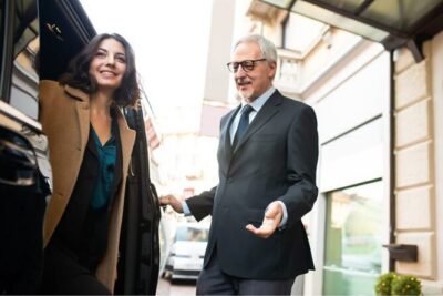 Private Airport Transfer from/to Istanbul City. - Car Comfort and Safety: Sanitized Vehicles, Professional Drivers, and Real-World Communication