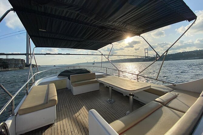 Private Bosphorus Sightseeing Cruise By Luxury Yacht in Istanbul - Dolmabahçe Palace and Ortaköy Mosque at dusk