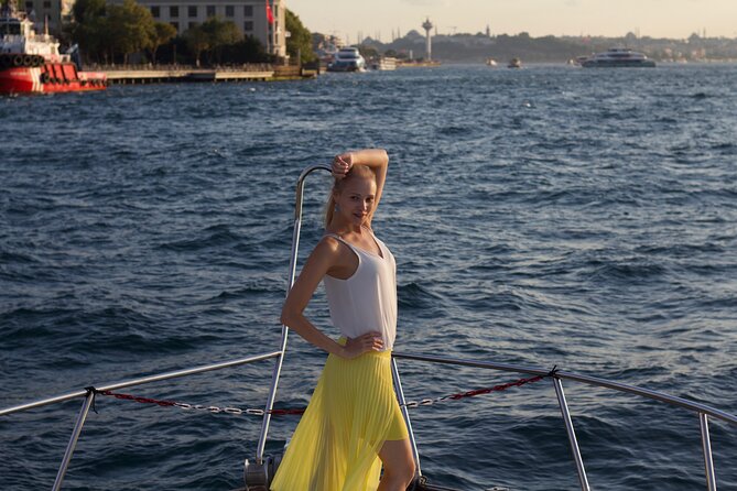 Private Bosphorus Sightseeing Cruise By Luxury Yacht in Istanbul - Fortresses and the strait’s strategic power: Rumelihisarı