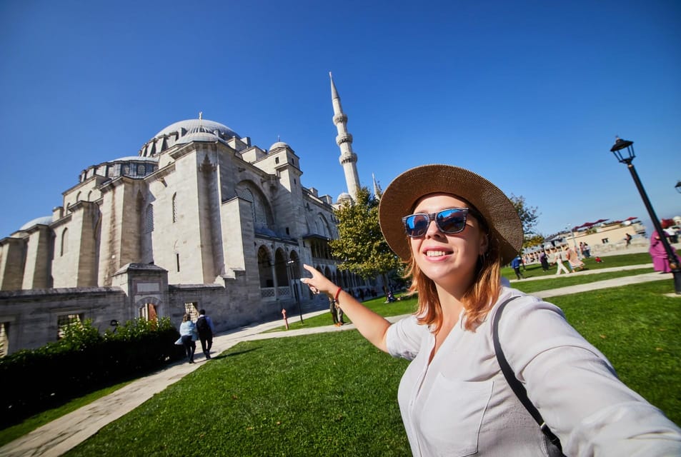 Private Car Tour of Istanbul Old City and Top 7 Attractions - Hagia Sophia entrance and the optional ticket you should budget