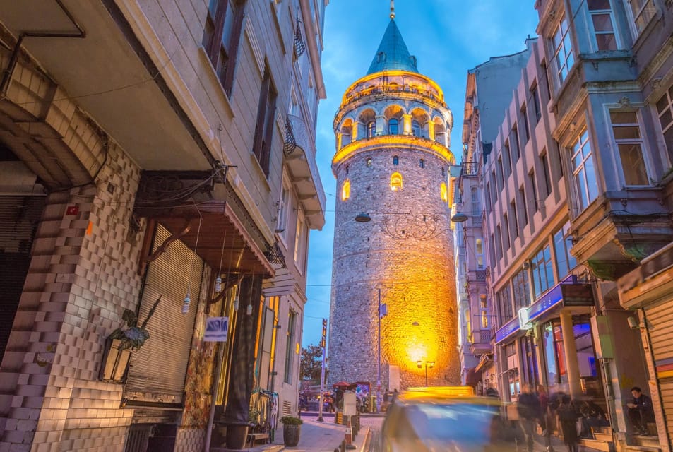 Private Car Tour of Istanbul Old City and Top 7 Attractions - Topkapi Palace Museum: what fast track really does