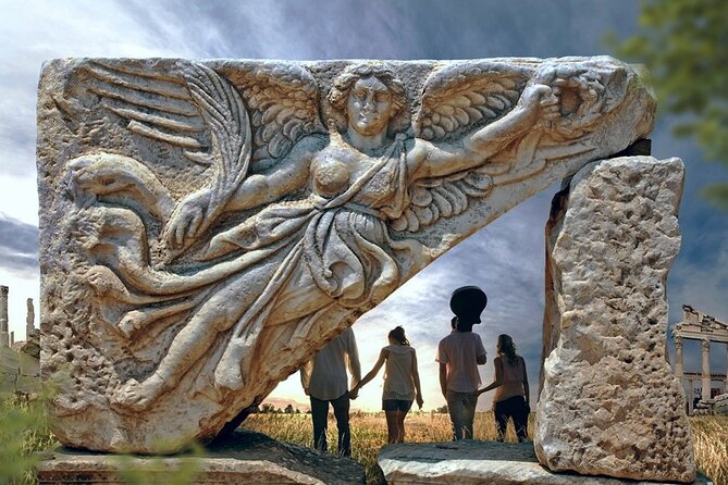 Private Ephesus Day Tour From Istanbul by Plane - Şirince Village: the calm, scenic break from ruins