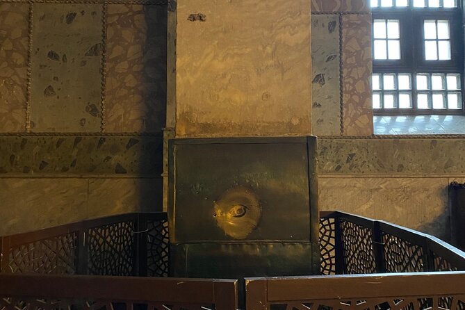 Private Guided Hagia Sophia Tour with Skip the Line Access - What to expect inside Ayasofya during the guided hour