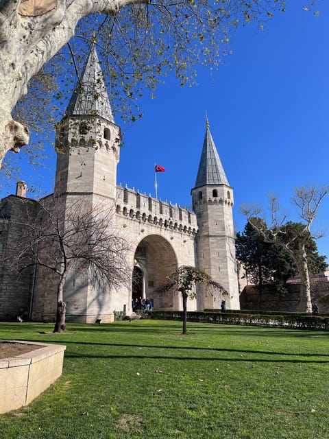 Private Guided Istanbul Luxury Tour (Tickets and Transfers) - Hagia Sophia: skip the queue stress and focus on the big stuff