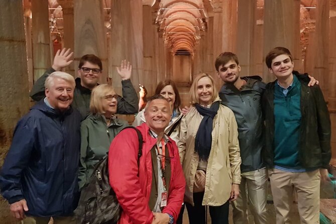 Private Guided Tour: Discovering Istanbul - Topkapi Palace: a huge museum visit, with extra entrance fees