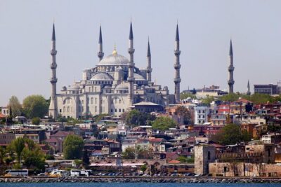 Private Guided Tour: Discovering Istanbul - Hippodrome: the chariot-race arena that still shapes the skyline