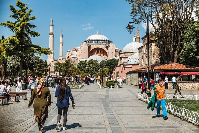 Private Istanbul Day Tour with a Local: Custom Highlights & Gems - Who This Private Tour Fits Best